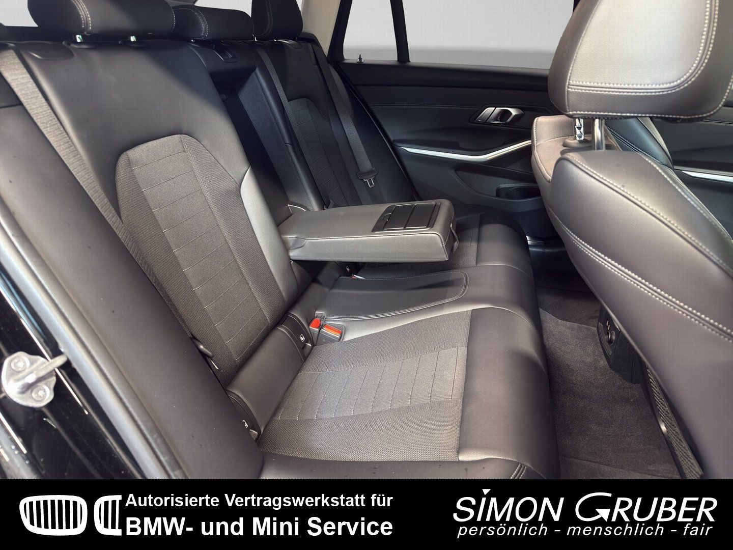 BMW 318 d touring Sport Line - Samsaru's Car Outlet