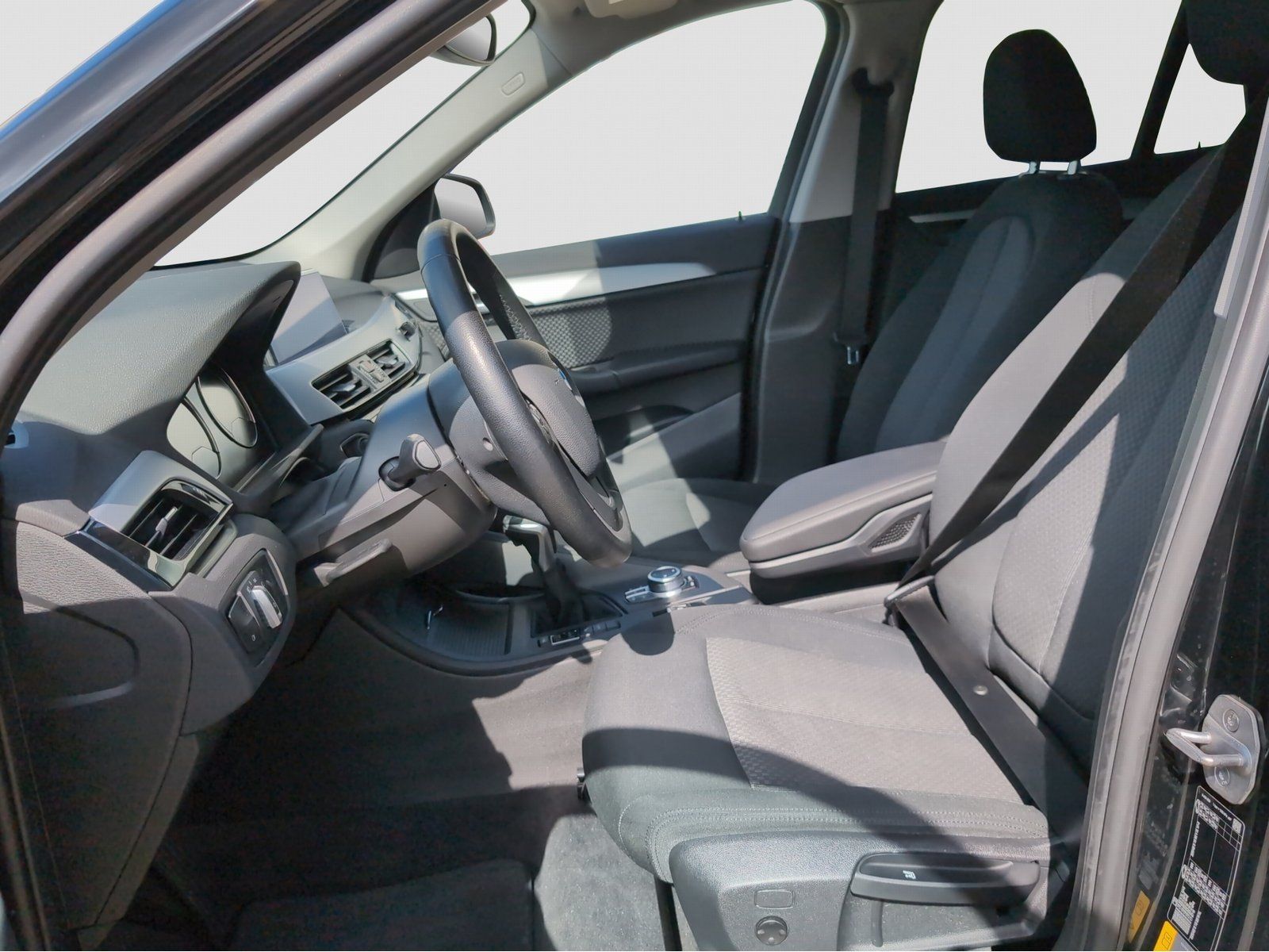 BMW xDrive 25e - Samsaru's Car Outlet
