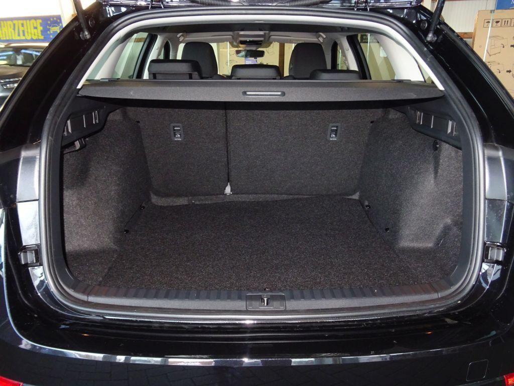 Skoda Octavia Combi 1.0 TSI - Samsaru's Car Outlet