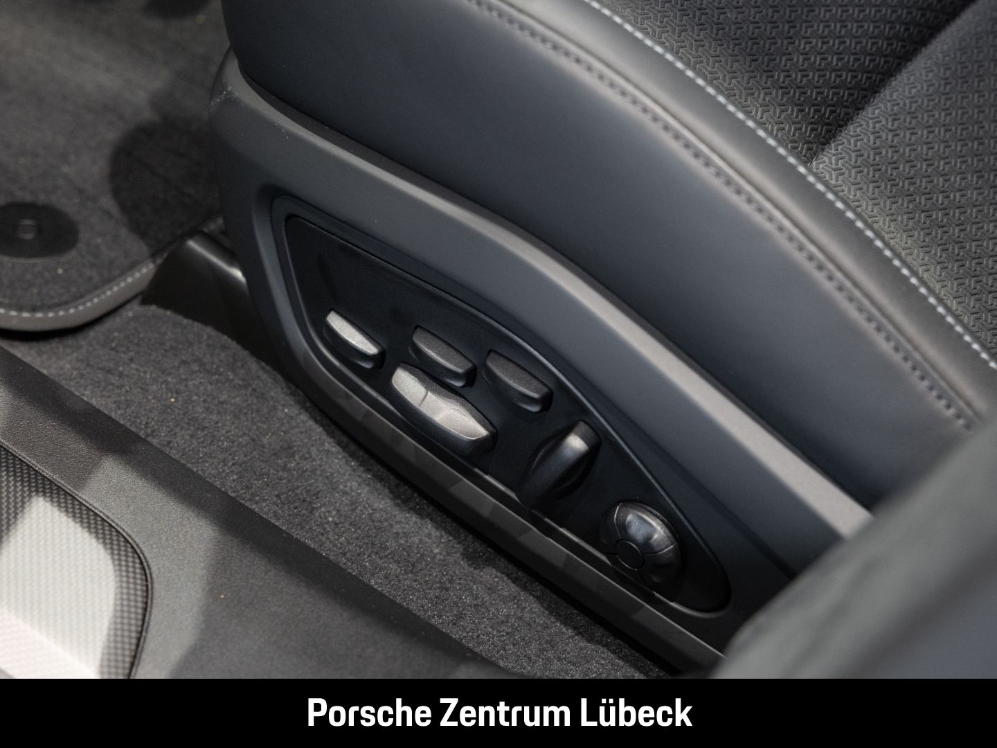 Porsche Taycan GTS InnoDrive HUD Soft-Close LED-Matrix
