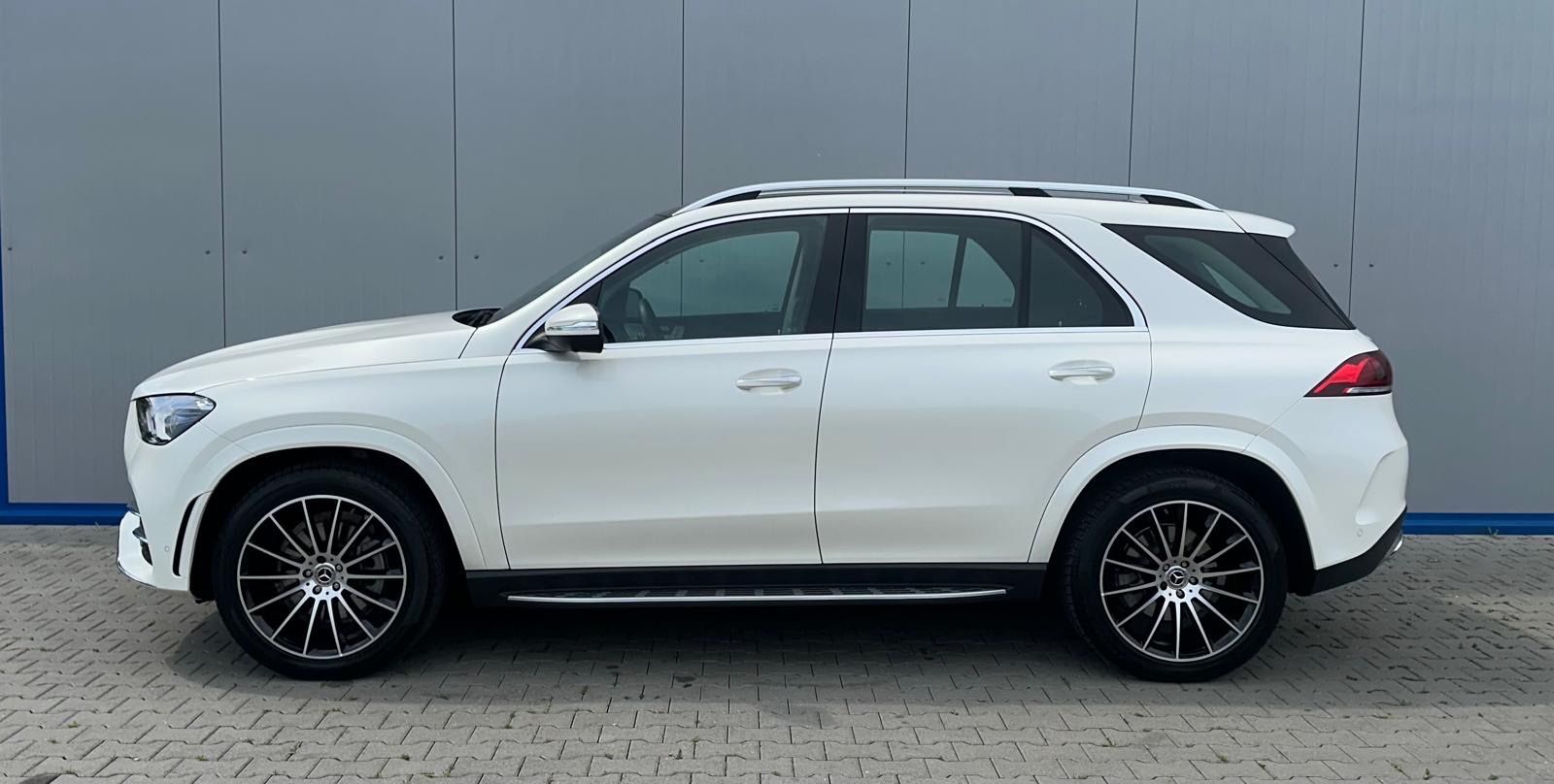 Mercedes-Benz GLE400 4M AMG-LINE DISTRONIC PANO HUD KEYLESS-GO