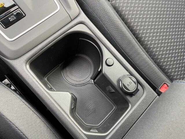 Volkswagen Golf VIII United 1.5 eTSi DSG - Samsaru's Car Outlet