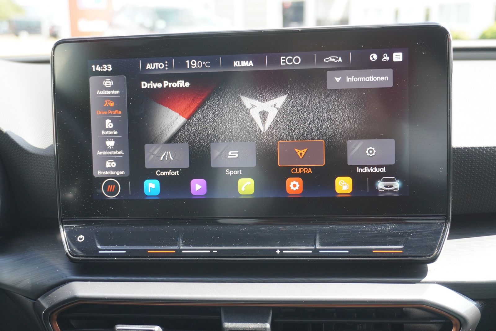 Cupra Leon ST 1.4 e-Hybrid - Samsaru's Car Outlet