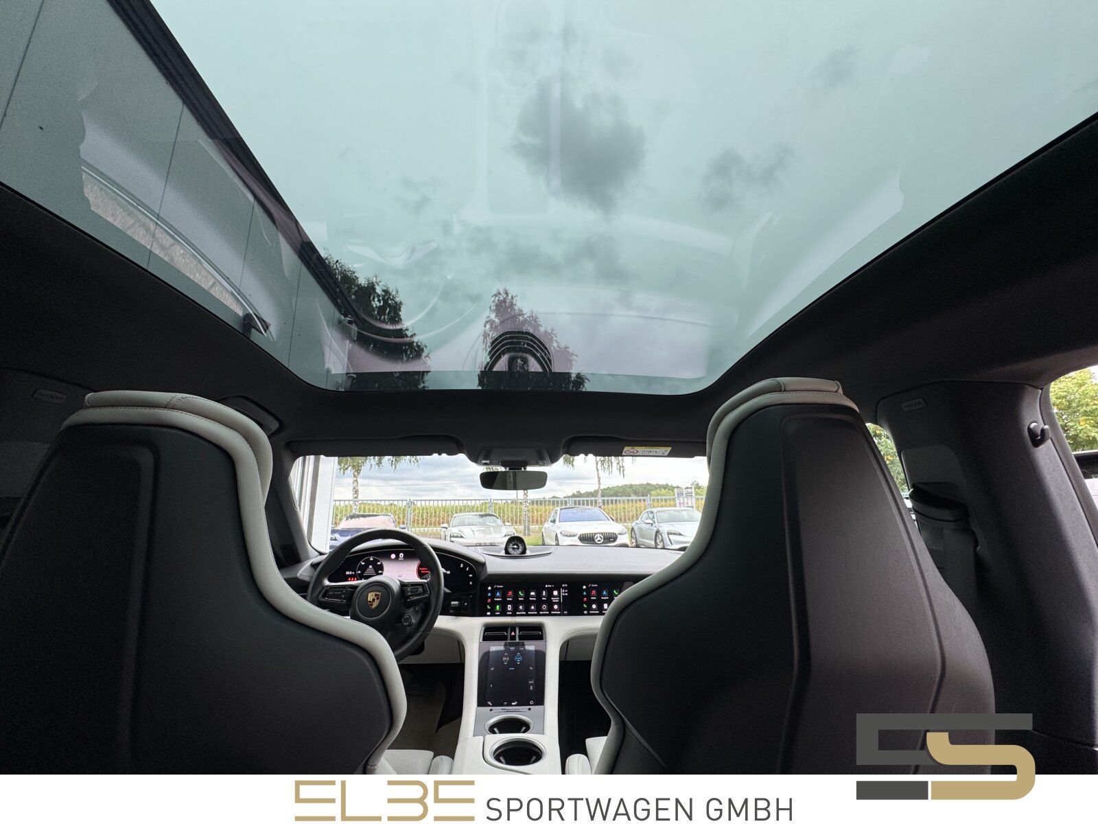 Porsche Taycan 4S Plus MATRIX BURM INNO PANO 360° KERAMI