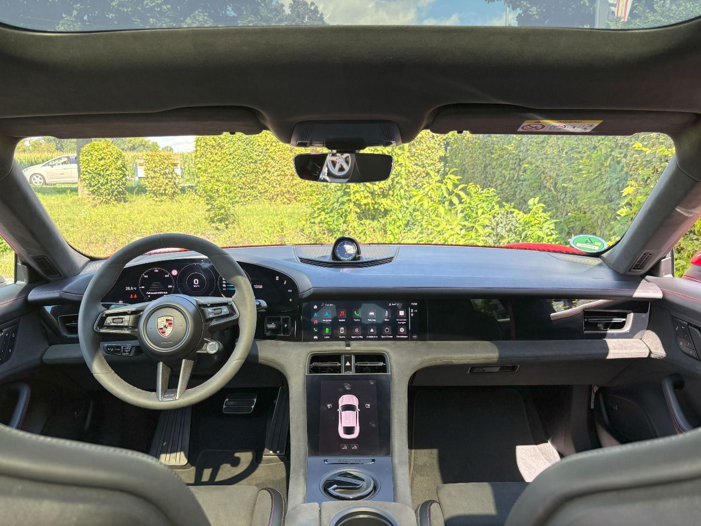 Porsche Taycan GTS | Panoramadach mit Sunshine Control |