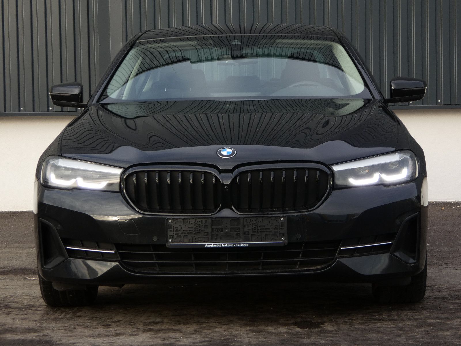BMW 520d xDrive LED Leder Navi Kamera 1-Hand Facelif