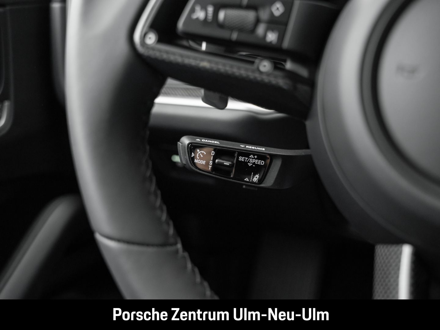Porsche Cayenne E-Hybrid BOSE Sportabgas Luftfederung