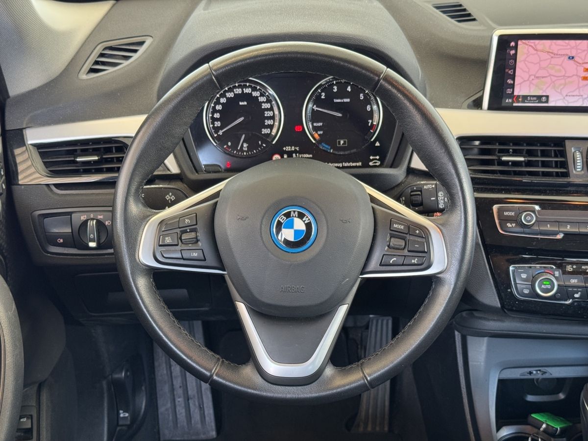 BMW X1 xDrive25e - Samsaru's Car Outlet