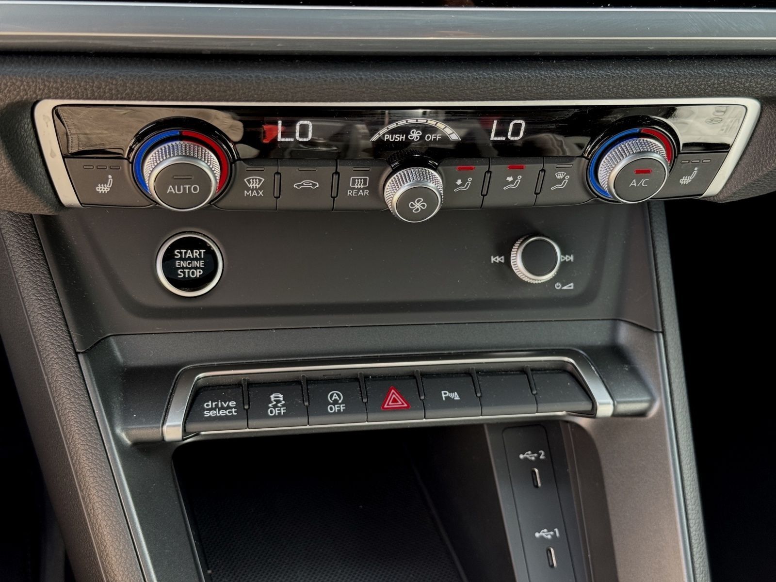 Audi Q3 Sportback 40 TFSI Q 2x S LINE - Samsaru's Car Outlet