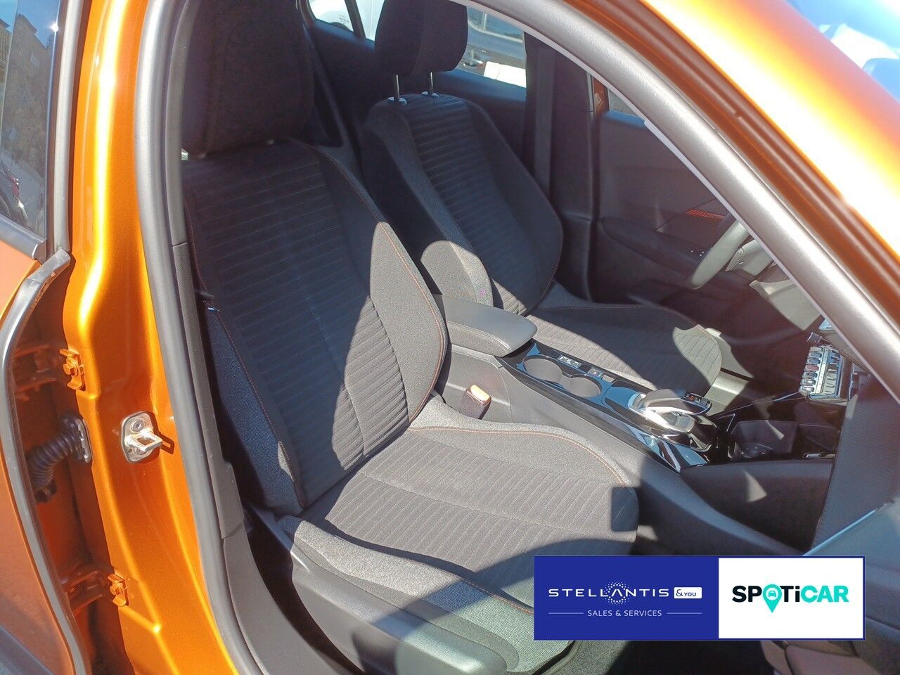 Peugeot 2008 ELEKTRO ACTIVE - Samsaru's Car Outlet