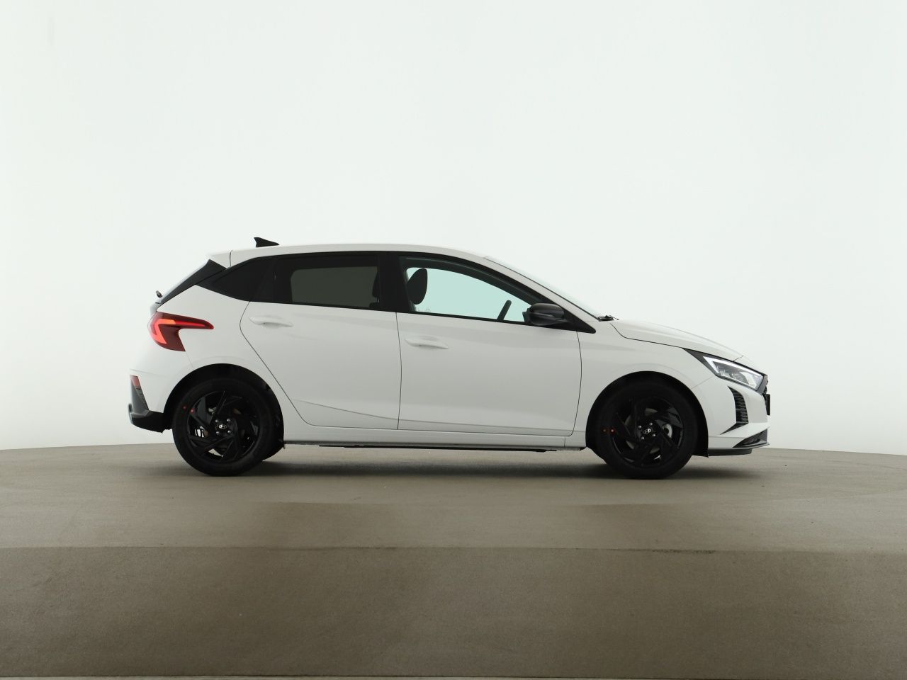 Hyundai i20 1.0 T-GDI Blackline*DCT*MY26* Distronic LED