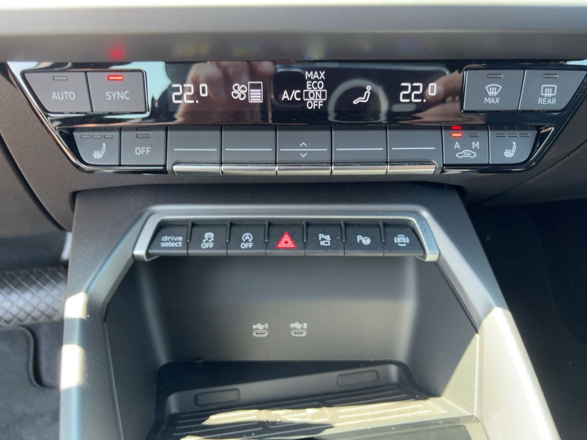 Audi A3 Sportback 35 TFSI - Samsaru's Car Outlet