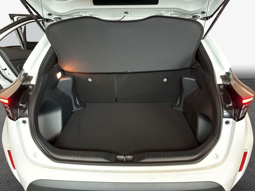 Toyota Yaris Cross Teamplayer Safety-Paket Winter-Paket