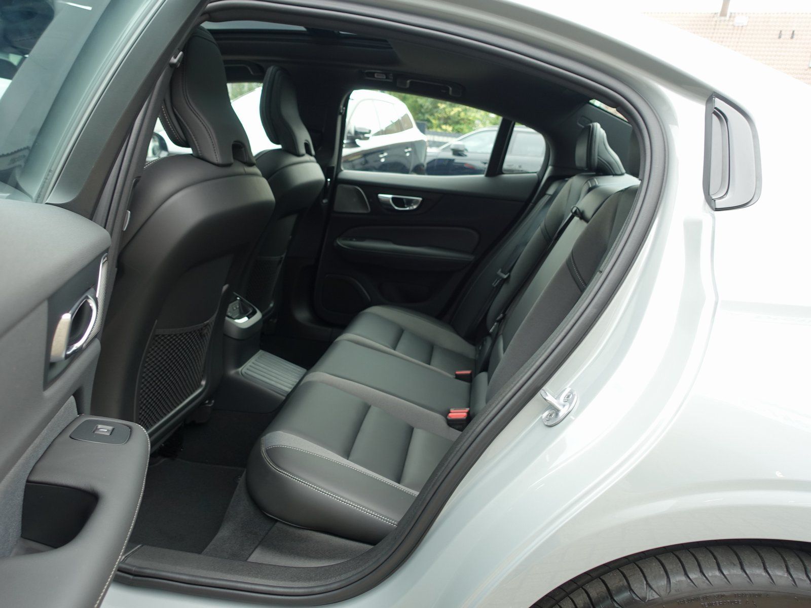 Volvo S60 Recharge Ultimate T8 AWD/HeadUP/B&W/Kamera