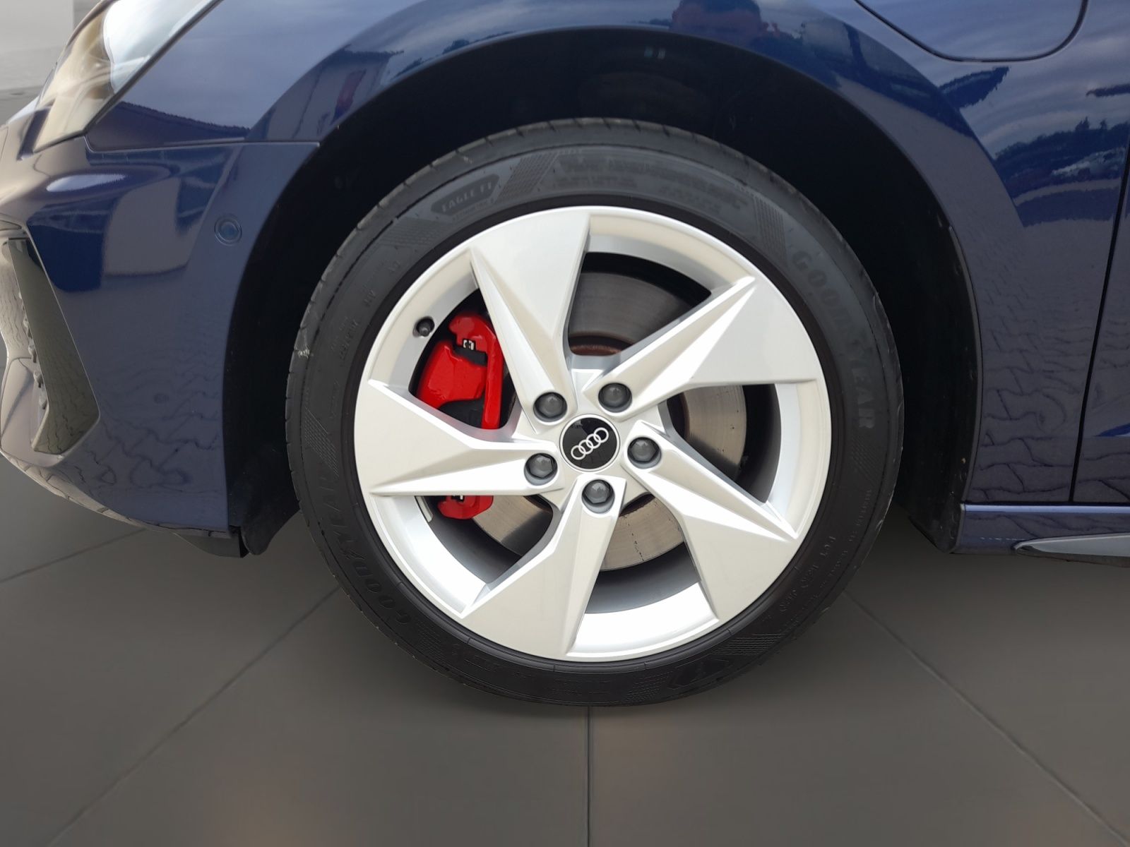 Audi A3 Sportback 45 TFSI e S-Line - Samsaru's Car Outlet