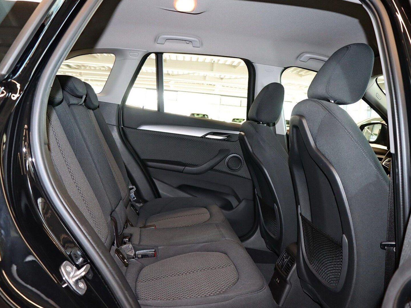 BMW X1 xDrive25e Advantage - Samsaru's Car Outlet