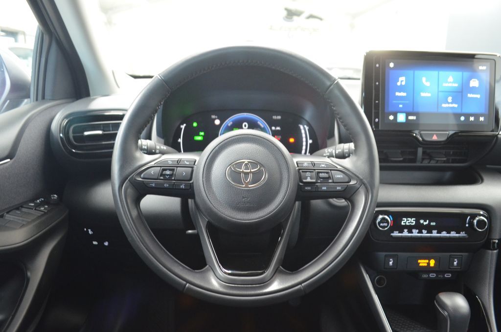 Toyota Yaris 1,5 Hybrid Team DK*COMFORT-P*TECHNIK-P+TZ