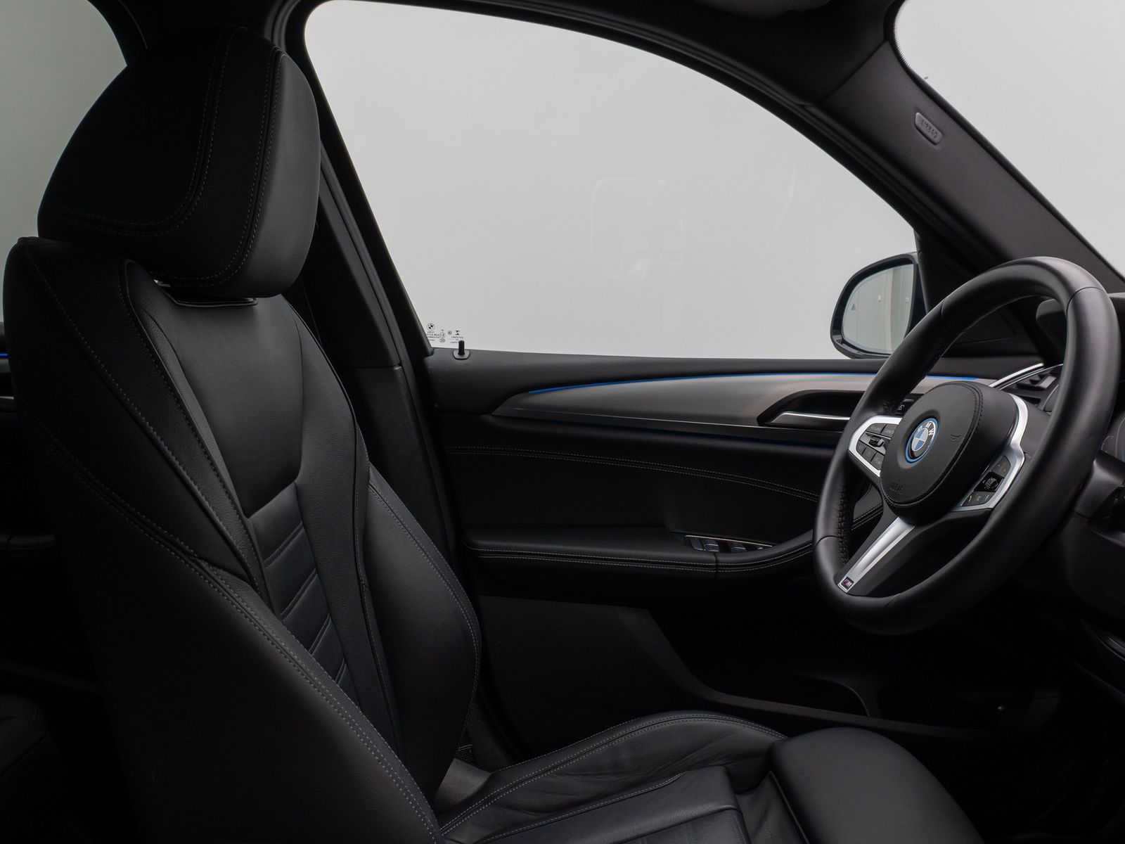 BMW X3 xD30e M Sport - Samsaru's Car Outlet