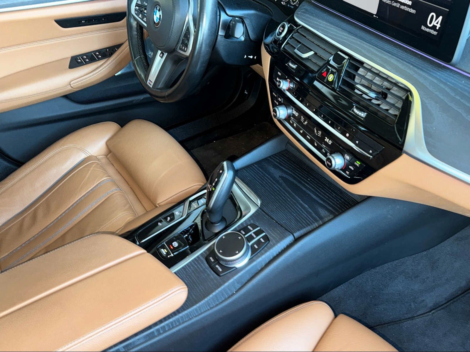 BMW 545 xDrive | M Sport | AHK | 360° | Leder | AHK