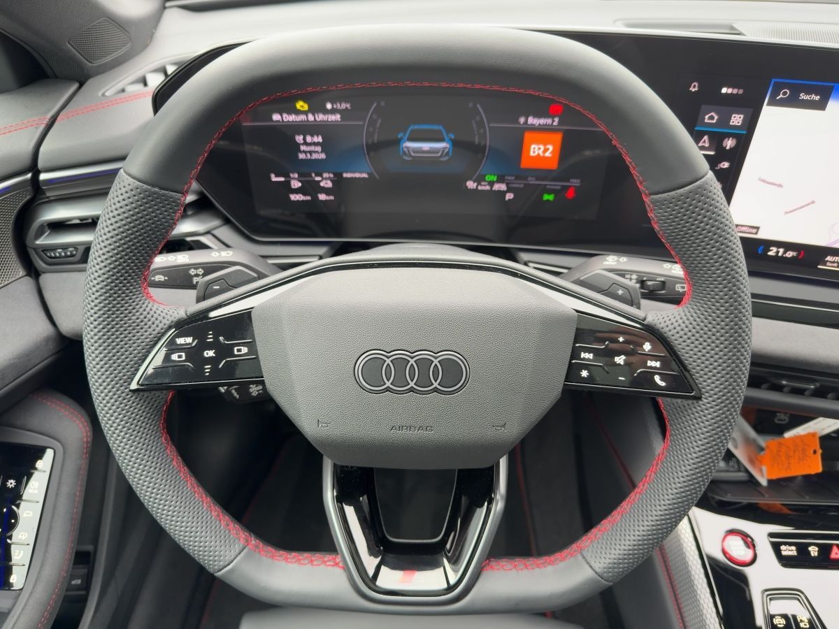 Audi A5 Avant e-hybrid 220kW S-LINE MATRIX+B&O+PANO