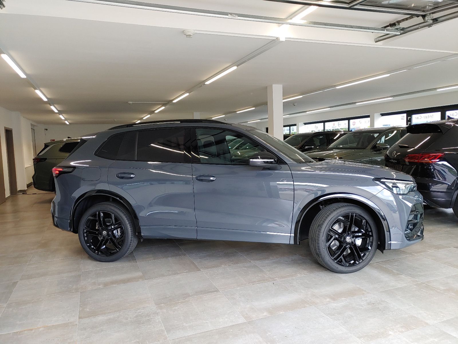 Volkswagen Tiguan eHybrid 200 R-Line Leder/Pano/360°/Sound