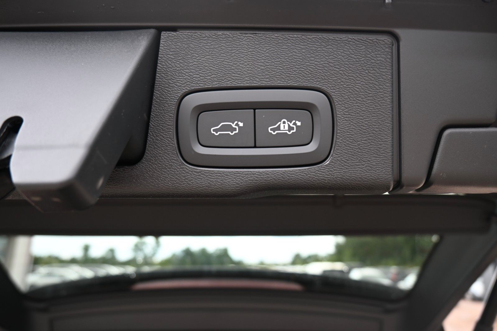 Volvo XC60 B4 D AWD Ultimate Dark*STDHZG*360°*LUFT*ACC