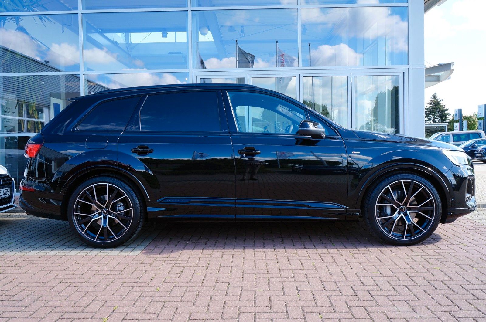 Audi Q7 S line 50 TDI 4x4 Laser,Standhzg.,Raute,AHZV