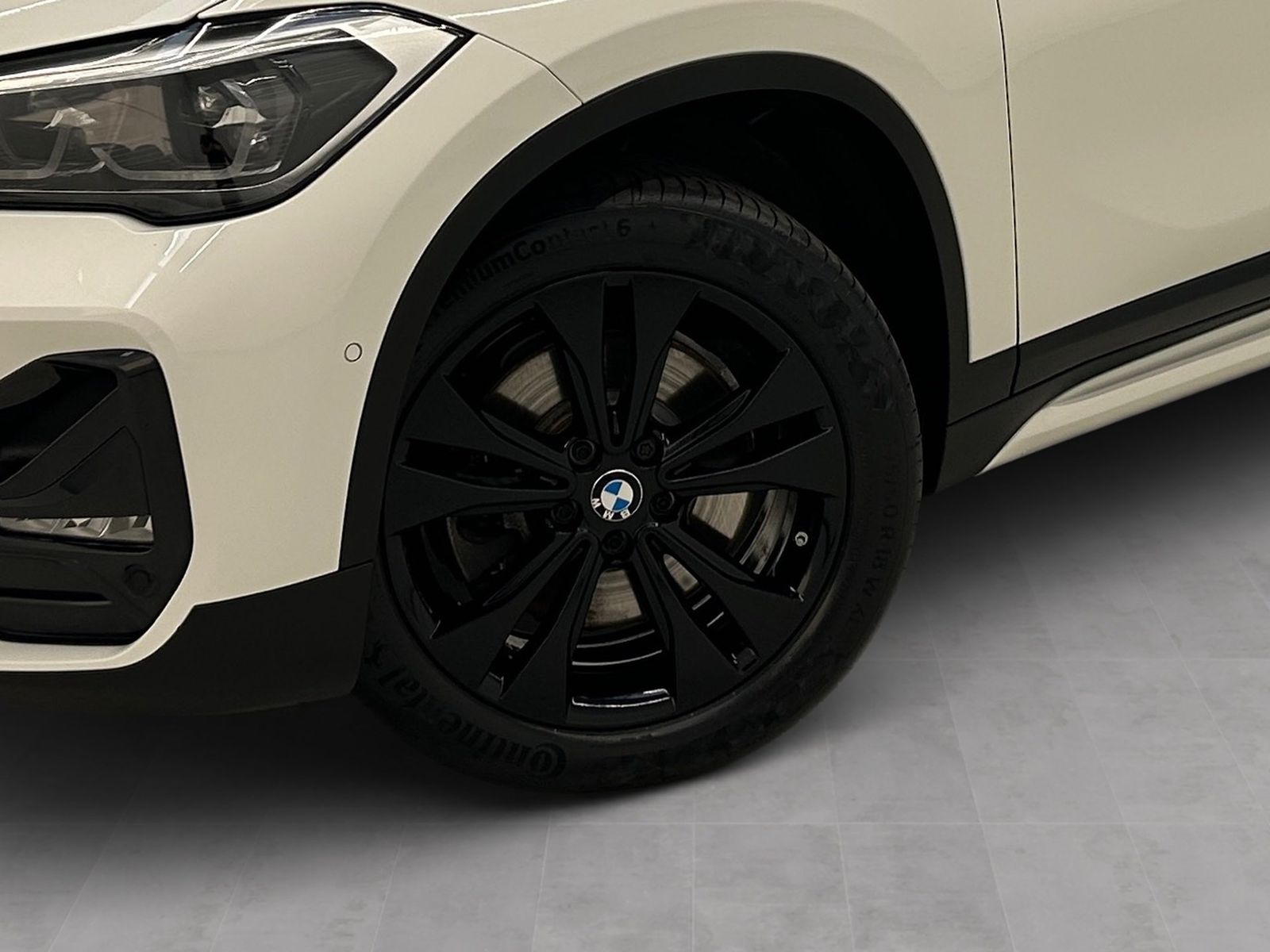 BMW X1 xDrive25d Sport Line - Samsaru's Car Outlet