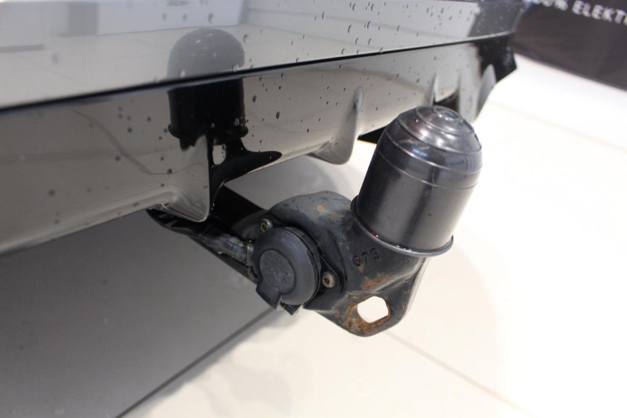 Cupra Formentor VZ 2.0TSI DSG 4Drive LED/NAVI/PDC/AHK