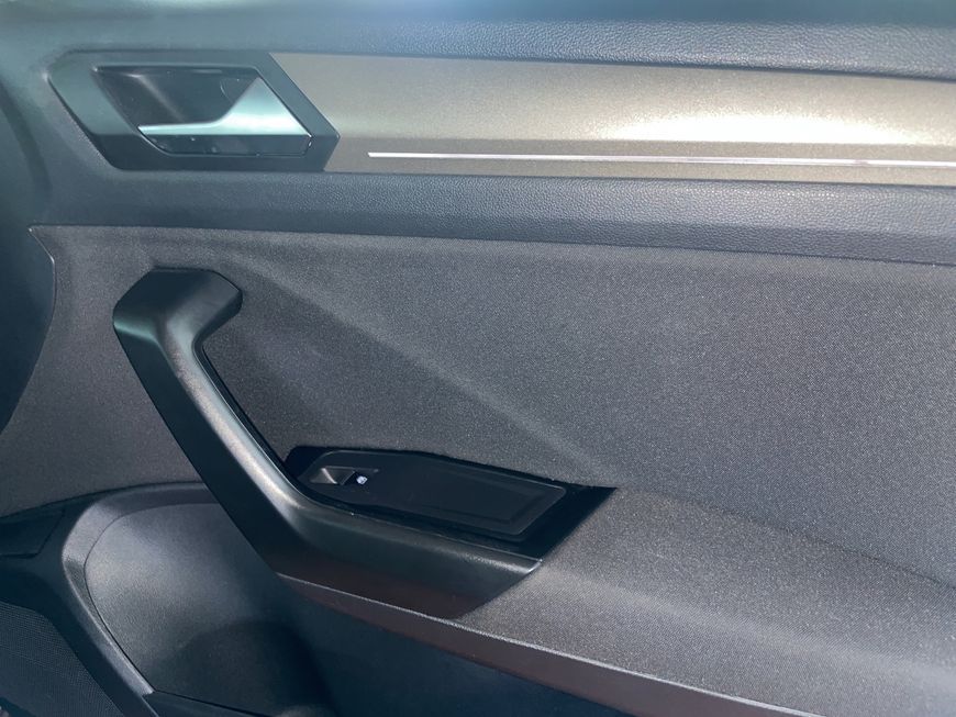 Volkswagen T-Roc 1.5 TSI Style - Samsaru's Car Outlet