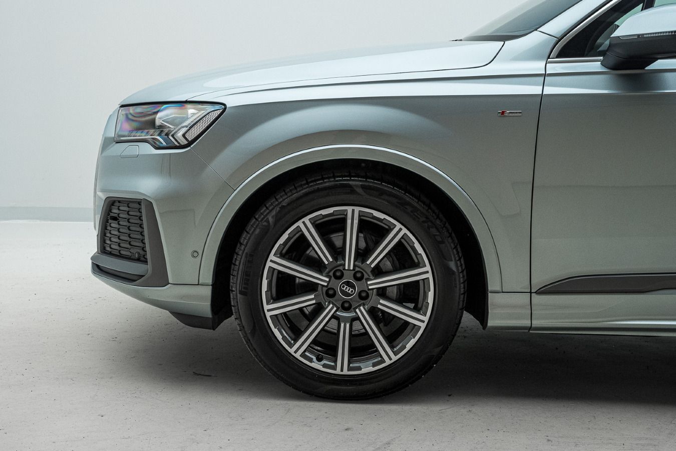 Audi Q7 50 TDI TIP-TRO*QUA*S-LINE*MATRIX*B&O*360*PANO