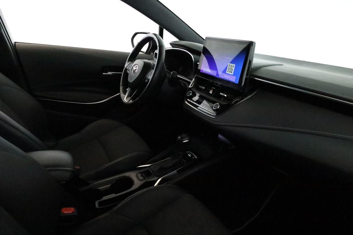 Toyota Corolla Touring Sports 1.8 CVT Team D Navi Kam
