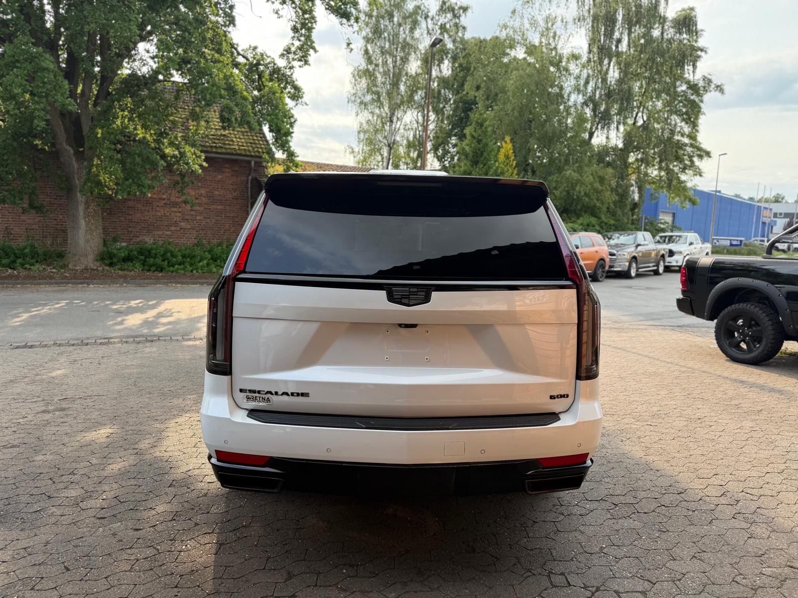 Cadillac PLATINIUM*SPORT*6.2 V8"LED"AHK"HEAD UP"VOLL