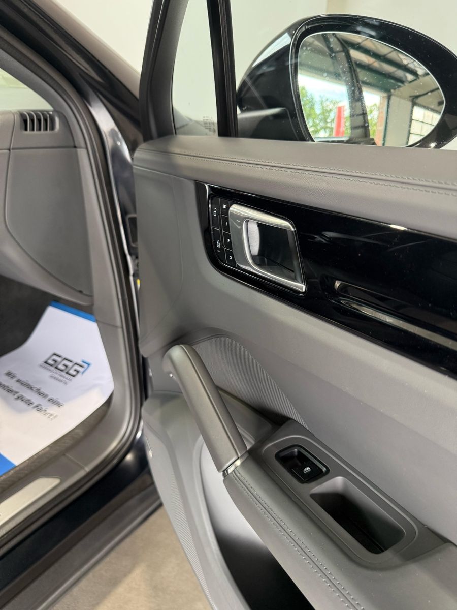 Porsche Cayenne Coupe E-Hybrid AHK+PANO+HUD+BOSE+360KAM