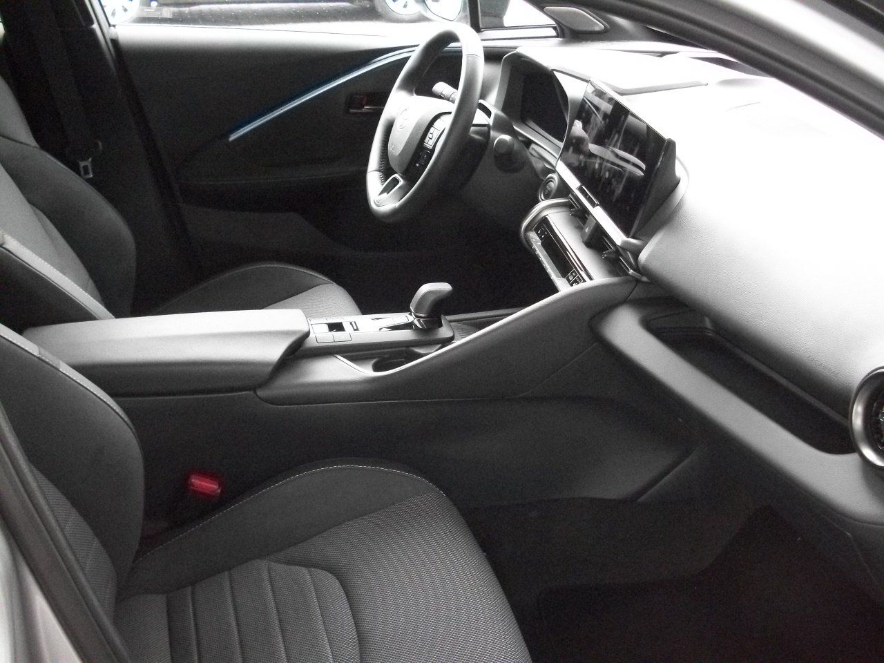 Toyota C-HR 2,0 l Plug-In 4x2 Lounge