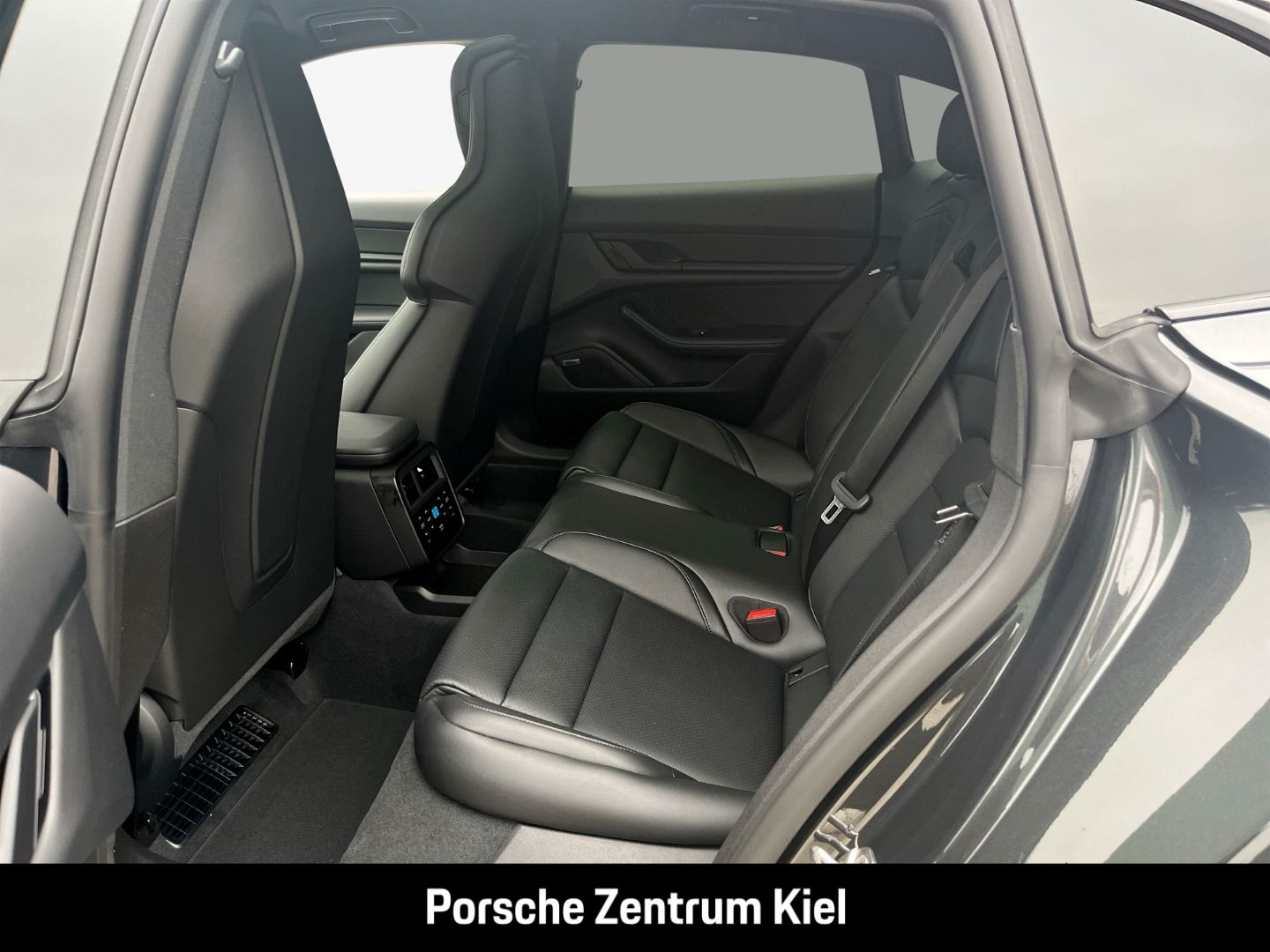 Porsche Taycan 4S Sport Turismo BOSE InnoDrive LED-Matri