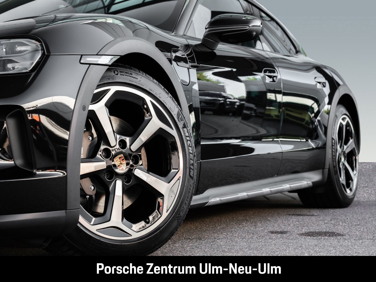 Porsche Taycan 4 Cross Turismo HD-Matrix ACC BOSE 20-Zol