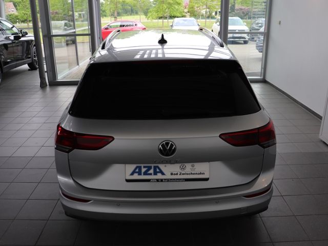 Volkswagen Golf VIII Variant Life 1.5 TSI - Samsaru's Car Outlet