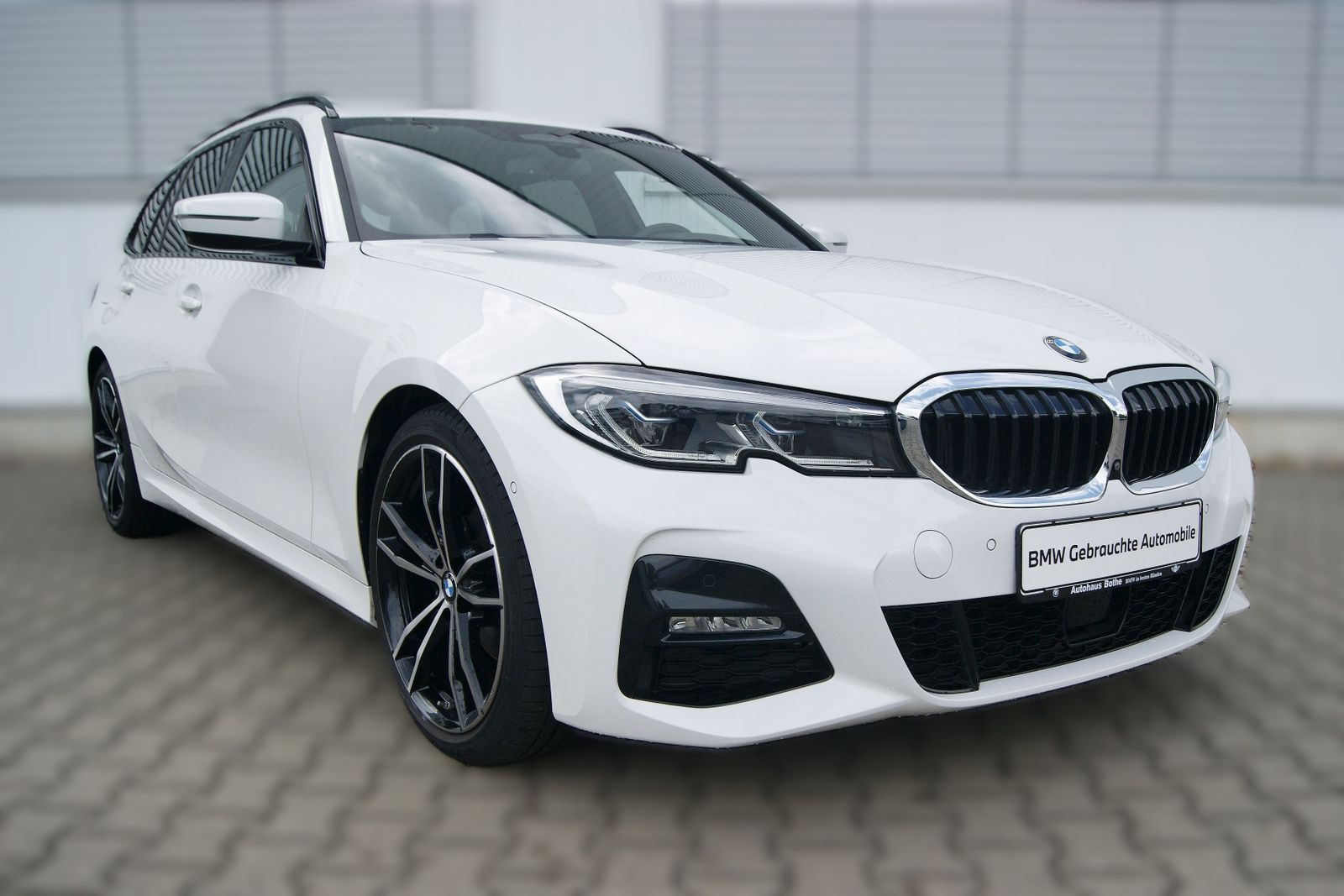 BMW 320d xDrive M Sport - Samsaru's Car Outlet