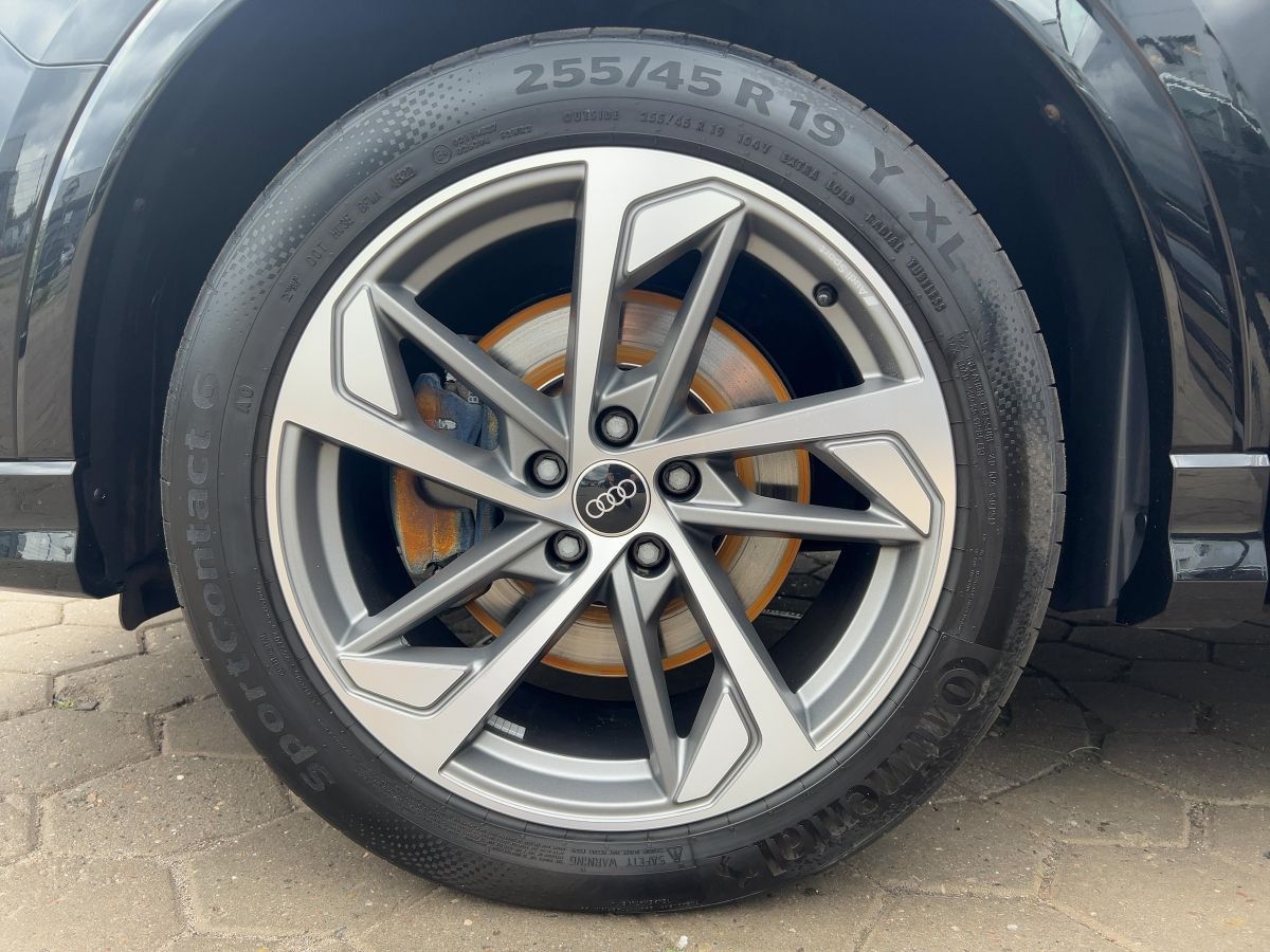 Audi Q3 Sportback 40 TFSI S line quattro - Samsaru's Car Outlet