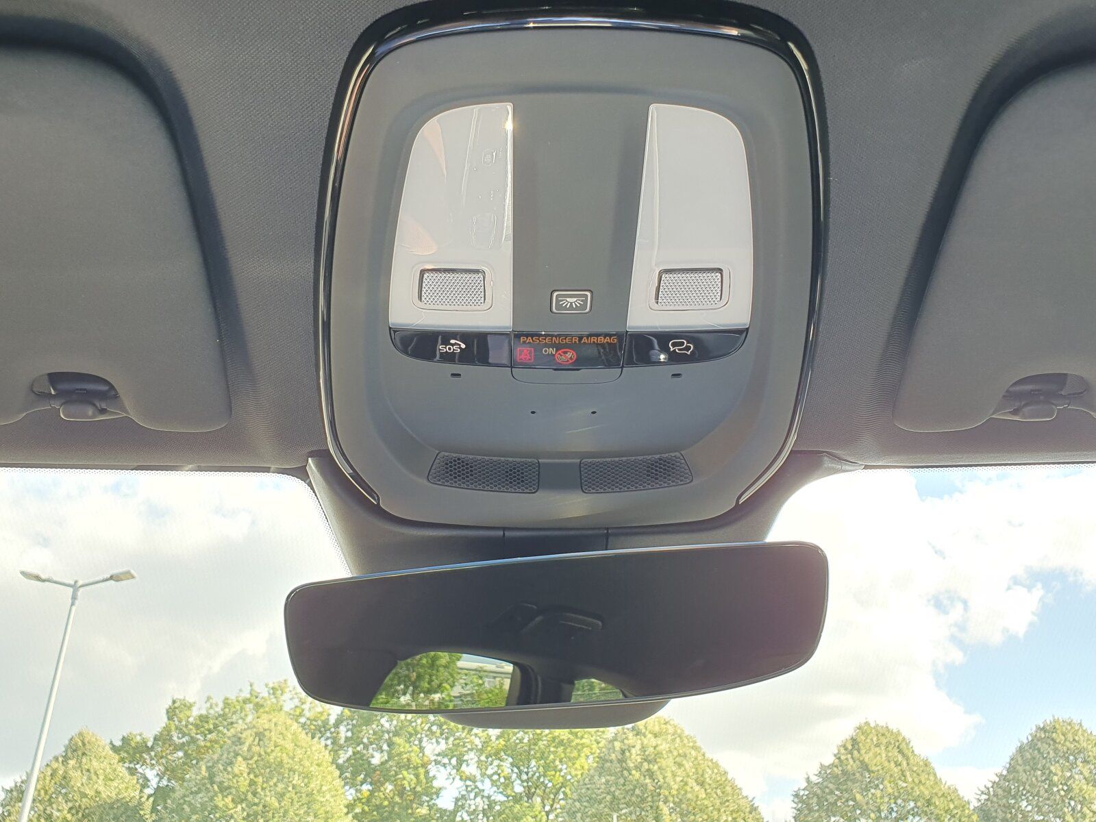 Volvo XC60 B4 AWD Plus Dark Keyless-Start/Autom./Klima