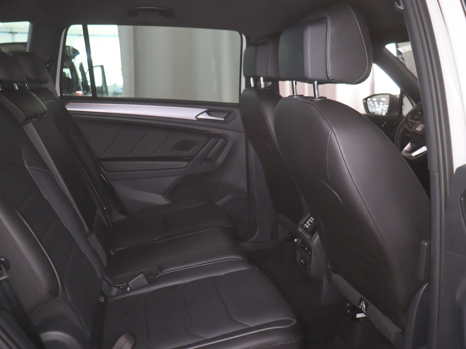 Seat Tarraco FR 2.0TDI DSG 350-ohne Anzahlung Navi AH