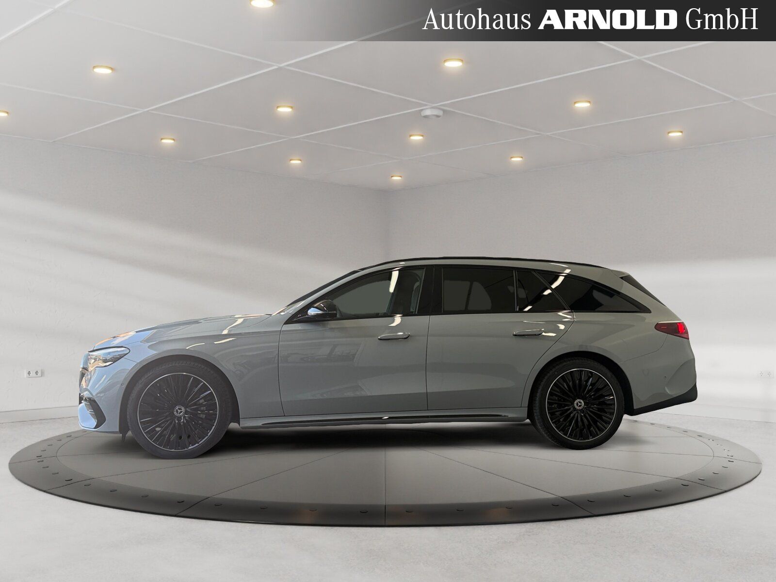 Mercedes-Benz E 450 T d 4M AMG-Line SUPERSCREEN AIRMATIC AHK !