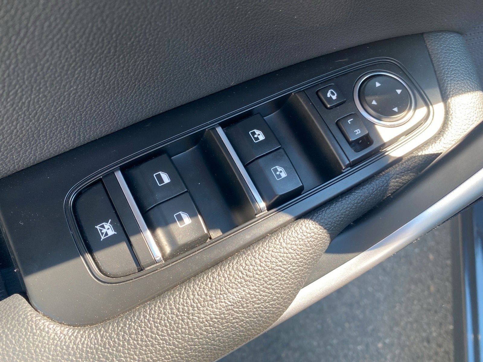 Kia CEED 1.4T DCT SPIRIT - Samsaru's Car Outlet