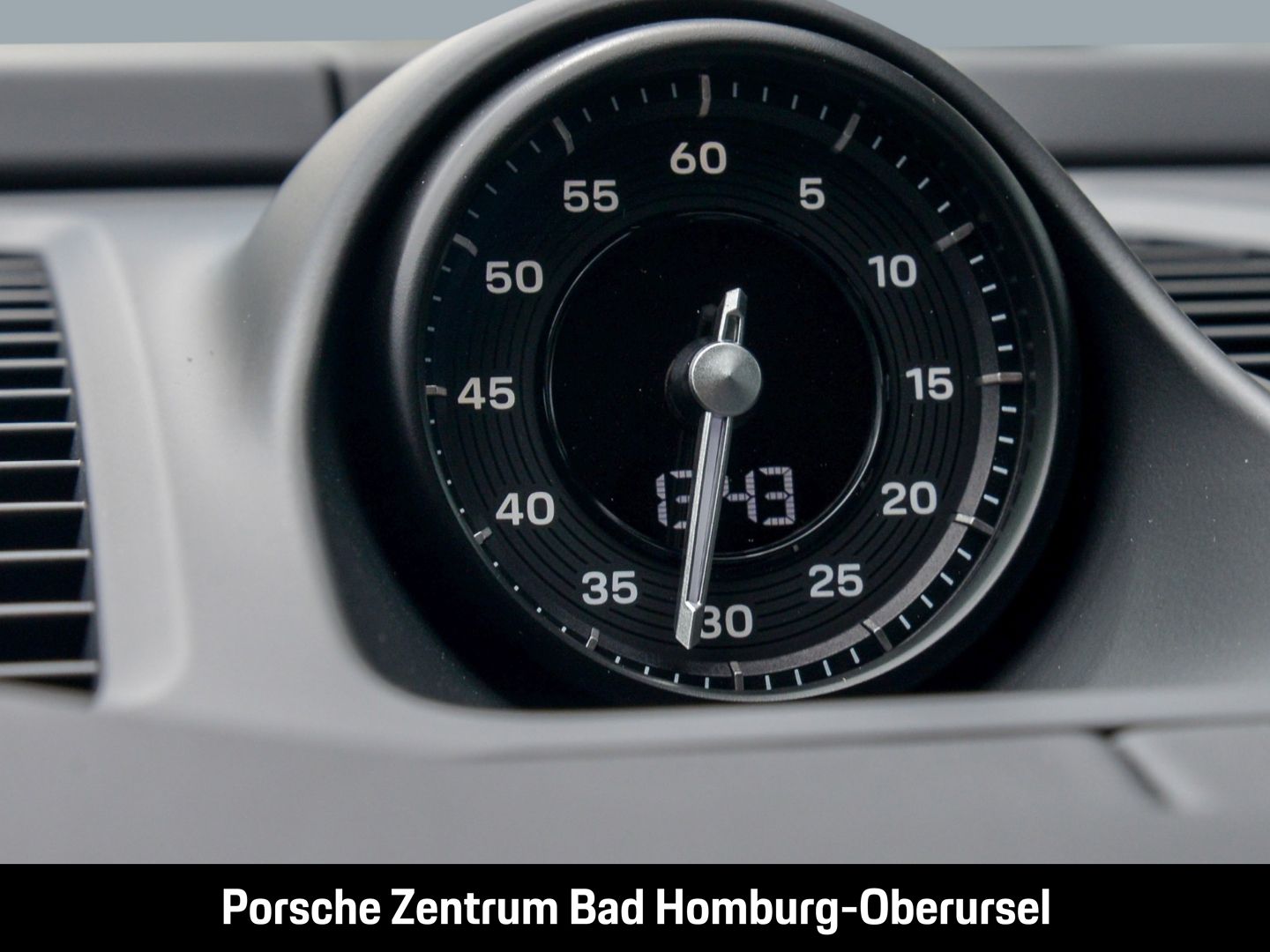 Porsche Macan 4 HA-Lenkung InnoDrive Head-Up BOSE 22Zoll