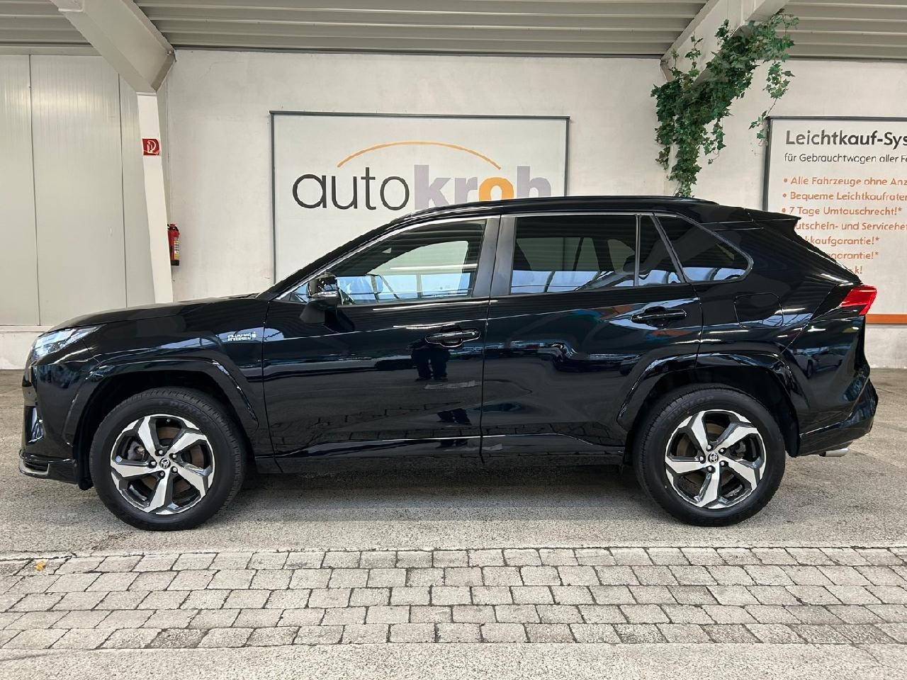 Toyota RAV4 Plug-in Hybrid 4x4 Technik Paket