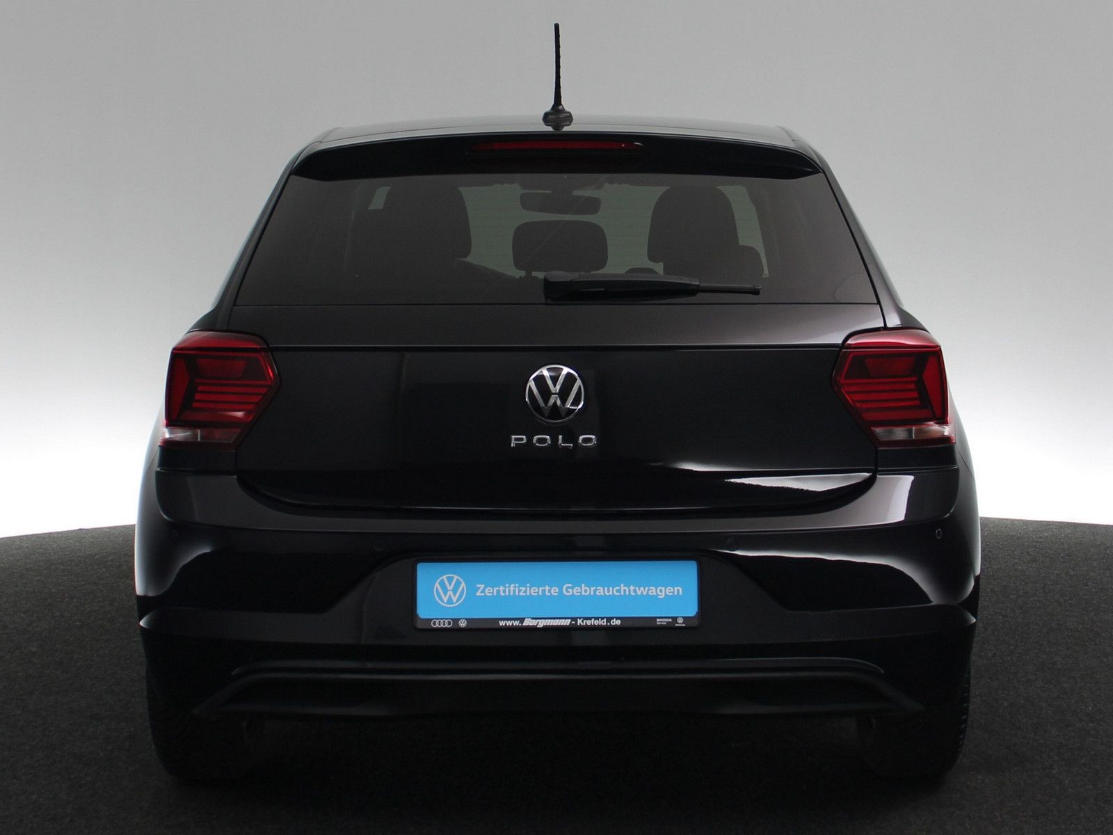 Volkswagen Polo 1.0 TSI Comfortline - Samsaru's Car Outlet