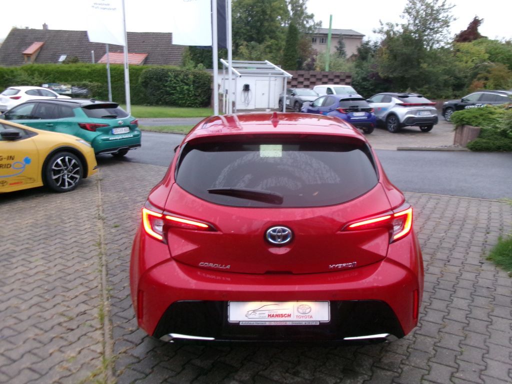 Toyota Corolla 1.8 Hybrid - Samsaru's Car Outlet
