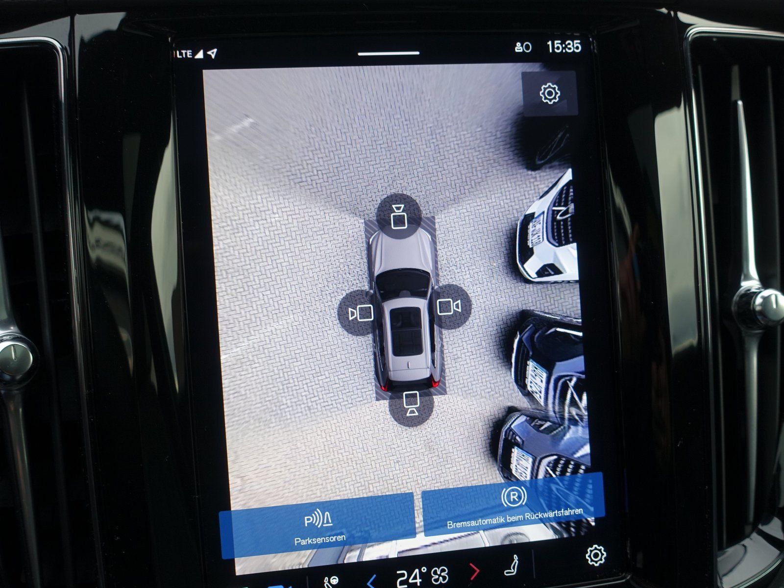 Volvo XC60 Plus, T6 AWD/Pano/AHK/360°/BLIS/H&K