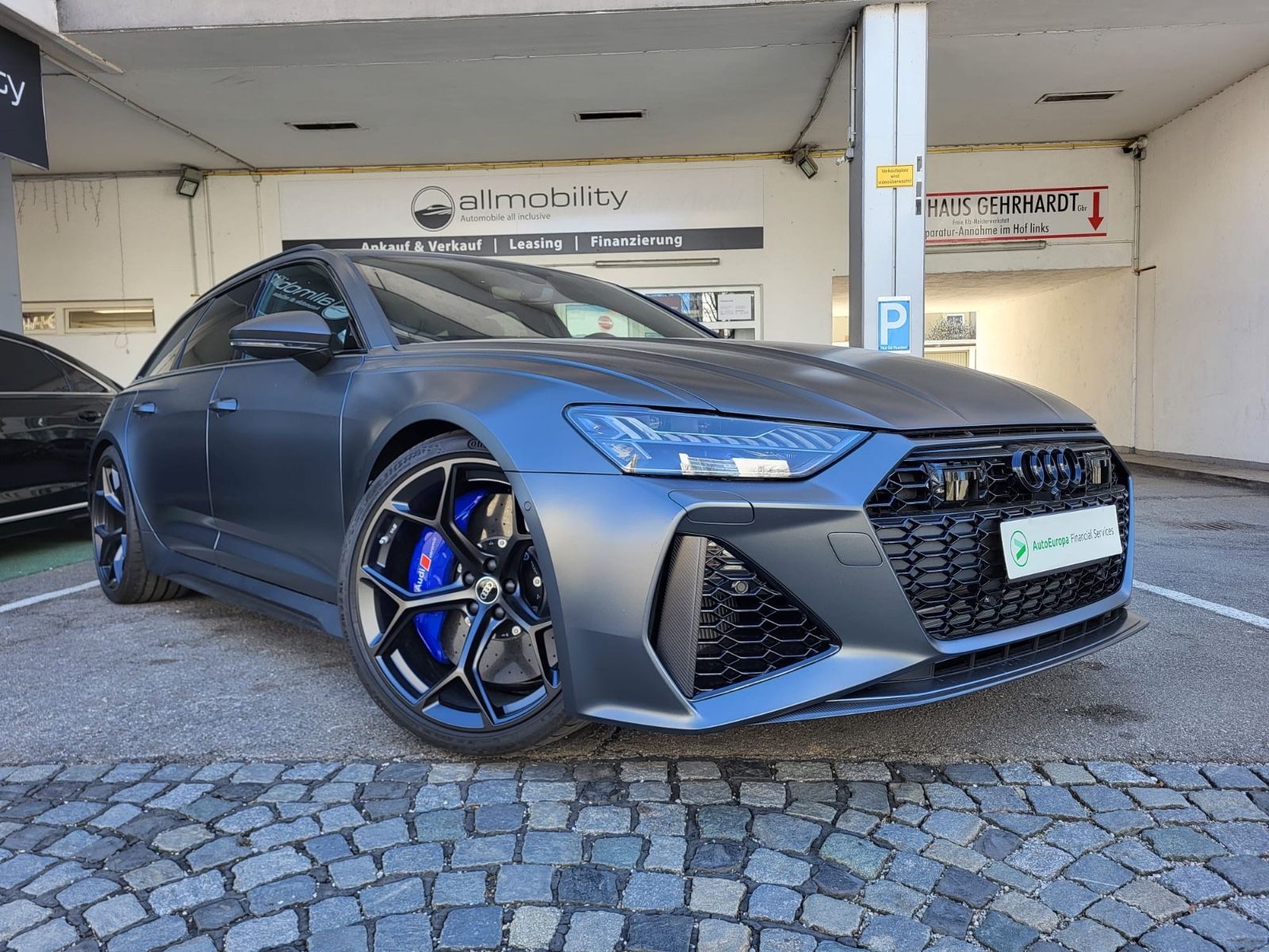 Audi RS6 Avant 4.0 TFSI qu performance Keram Pano B&O